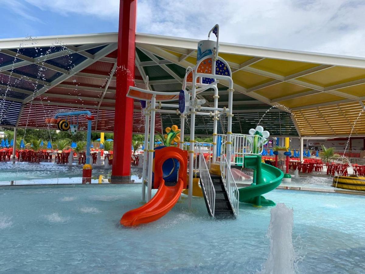 Piazza Splash ACQUAPARK Vacation Caldas Novas Esterno foto