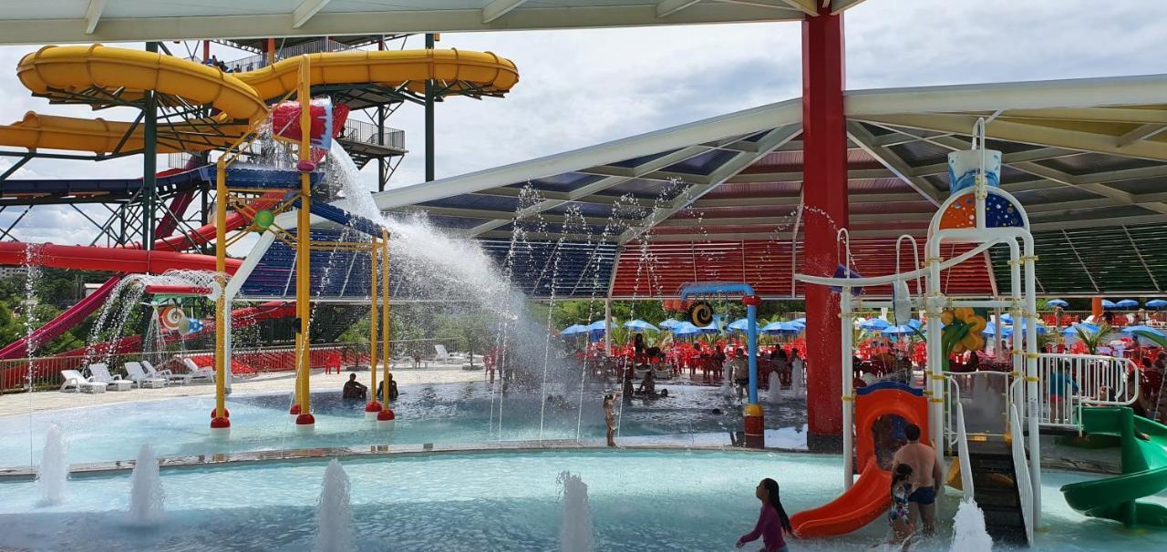 Piazza Splash ACQUAPARK Vacation Caldas Novas Esterno foto
